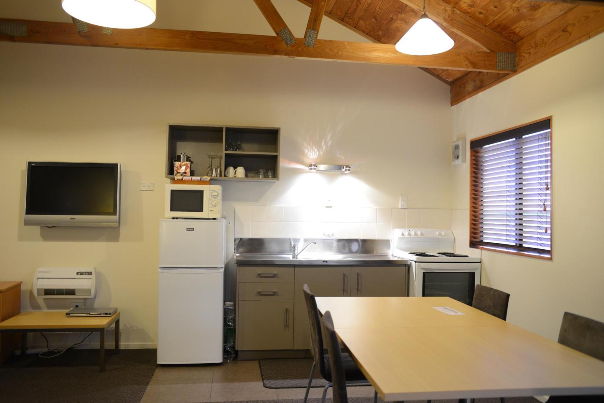The Hobbit Motorlodge Ohakune Bagian luar foto