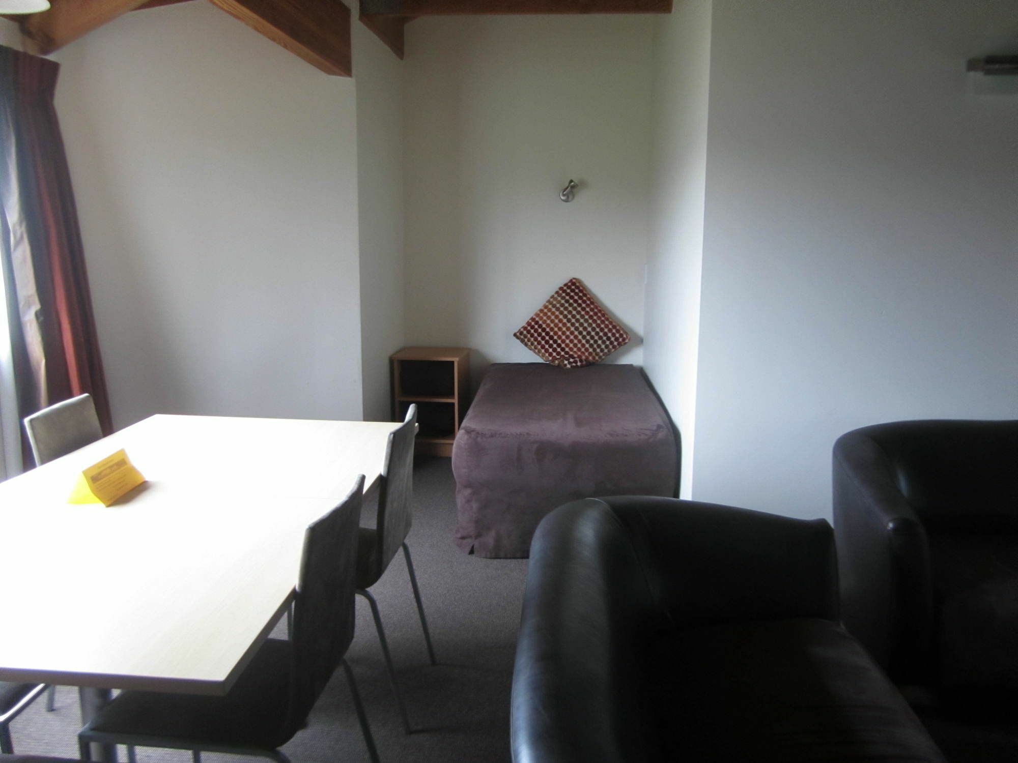 The Hobbit Motorlodge Ohakune Bagian luar foto